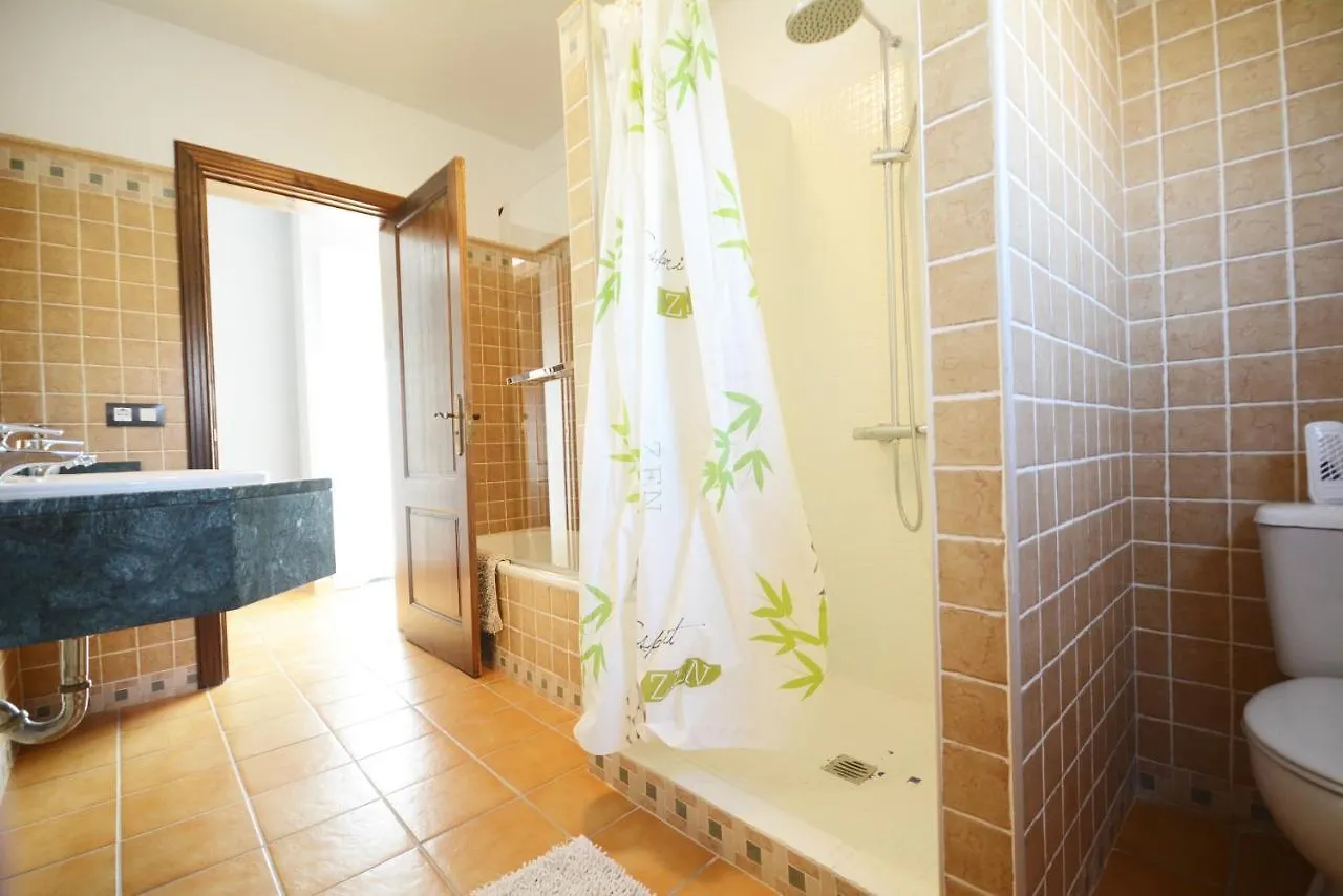 Beautiful Spacious Villa With Private Heated Pool In Lajares